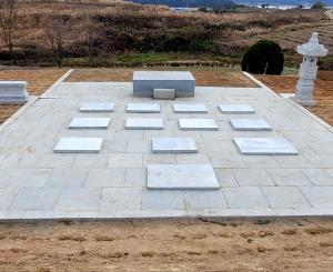 전라남도 신안군 가족평장묘 공사